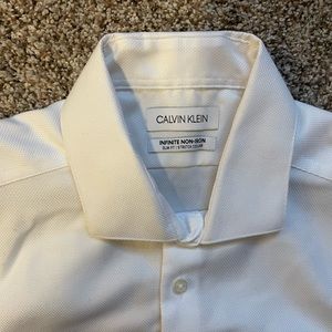 Men’s Large Calvin Klein Slim Fit, Stretch Collar White Button Down